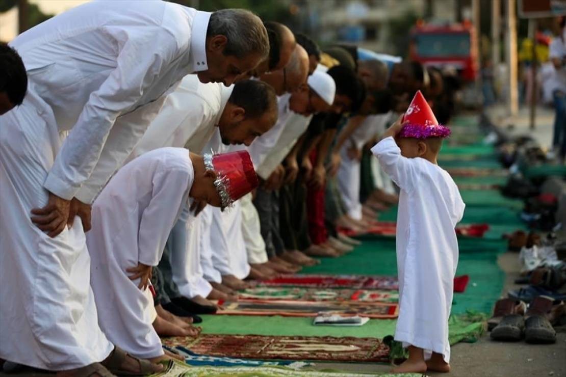 اعرف طريقة صلاة عيد الاضحي 2024 في المنزل وتكبيرات عيد الاضحى المبارك لتقوم بترديدها