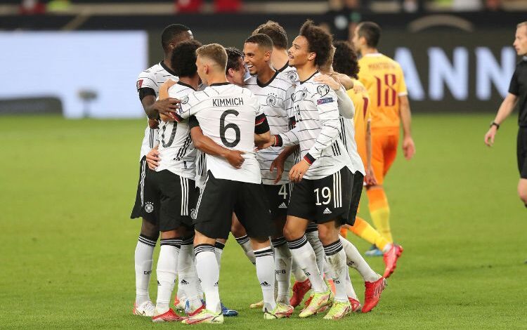 “3 قنوات لعرض اليورو” القنوات المجانية الناقلة لمباراة المانيا واسكتلندا اليوم 14 يونيو 2024 وتشكيلة المنتخب الالمانى ضد اسكتلندا وموعد مباراة المانيا ضد اسكتلندا