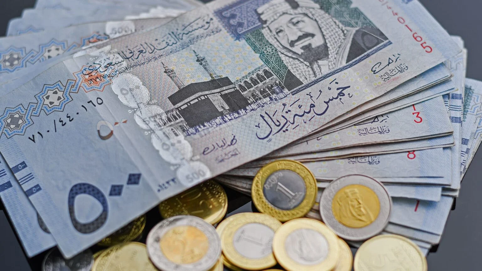“لأداء مناسك العمرة” سعر الريال السعودي اليوم الخميس 19-9-2024 مقابل الجنيه المصري في البنوك والسوق الموازي
