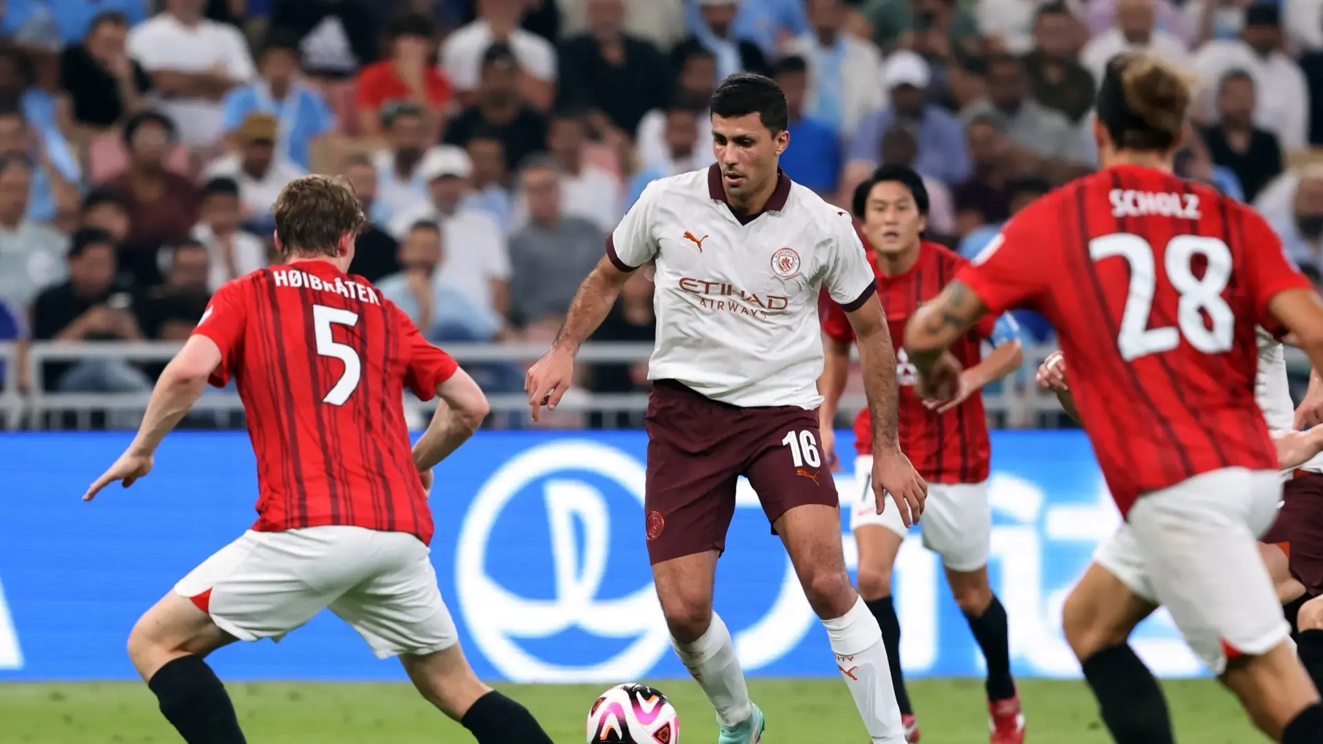 بالترددات.. القنوات الناقلة لمباراة مانشستر سيتي اليوم الاحد 22/9/2024 أمام ارسنال في الدورى الانجليزى علي النايل سات بجودة عالية