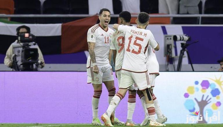 بالمعلقين .. القنوات المفتوحة الناقلة لمباراة الامارات وعمان اليوم في خليجي 26 كأس الخليج العربي