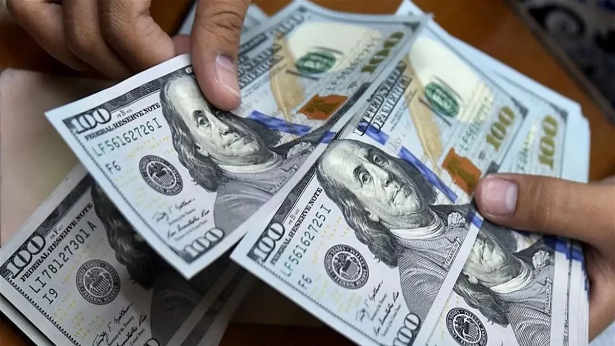 شوف هتغيره بكام النهاردة.. سعر الدولار اليوم الأحد 15 ديسمبر 2024 مقابل الجنية المصري في البنوك المصرية