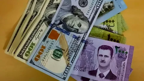 فقزة قوية” سعر الدولار في سوريا اليوم الثلاثاء 24 ديسمبر 2024 في مختلف البنوك السورية