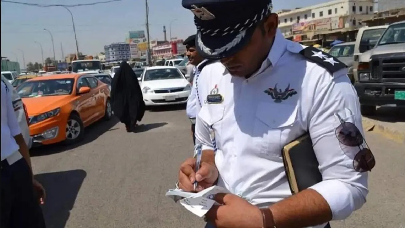 المرور العراقي.. غرامات مالية تصل إلى 200 الف دينار وحجز المركبة لهذا السبب
