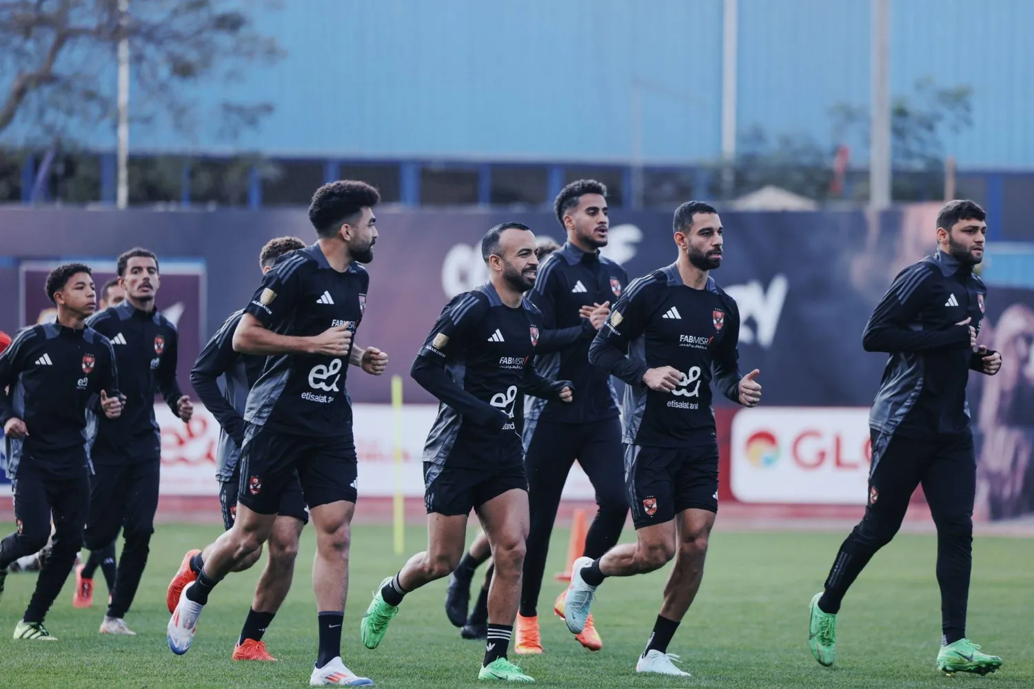 جراديشار والعش يشاركون في مران الاهلي الختامي قبل مباراة بيراميدز