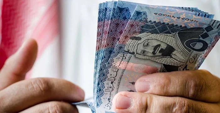 ” السعودي يرتفع ” سعر الريال السعودي اليوم الخميس 2 يناير 2025 في السوق السوداء والبنوك