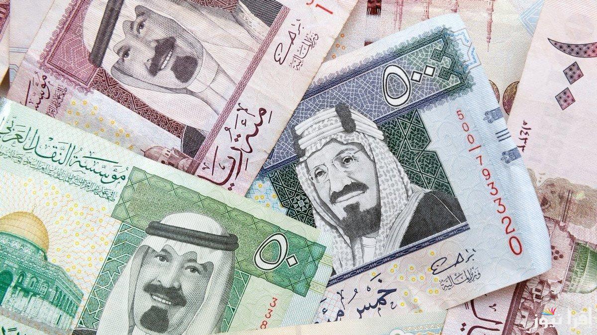 “الريال وصل كام” سعر الريال السعودي في السوق السوداء اليوم الخميس 23 يناير والبنوك المختلفة