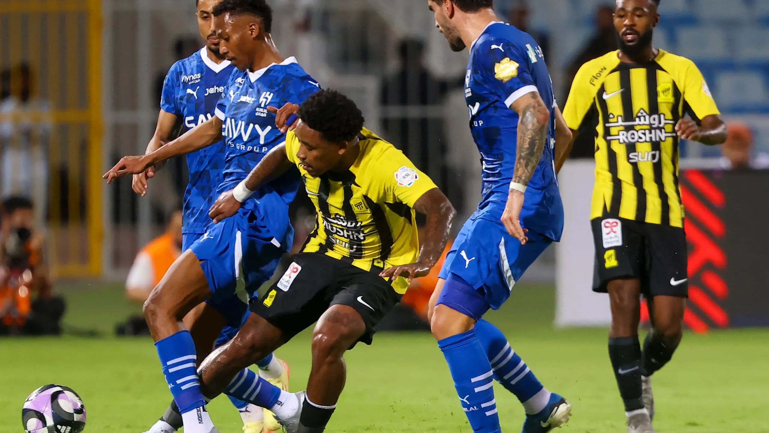 كيفية حجز تذاكر مباراة الهلال والاتحاد في ربع نهائي كأس خادم الحرمين عبر الرابط الرسمي webook.com