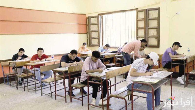 نوضح جدول امتحانات الصف الثالث الإعدادي الترم الأول 2025 للمحافظات وفقا لوزارة التربية والتعليم