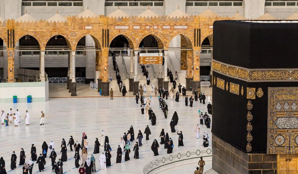 جدول أئمة الحرم المكي هذا الأسبوع 1446 حتى 23 شعبان 1446/2025
