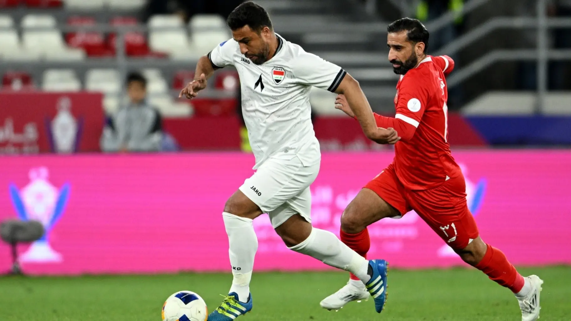 بالقنوات الناقلة المجانية ..  موعد مباراة الكويت قدامى ضد قطر قدامى في كأس الخليج 2025 وترتيب الفريقين قبل المواجهة