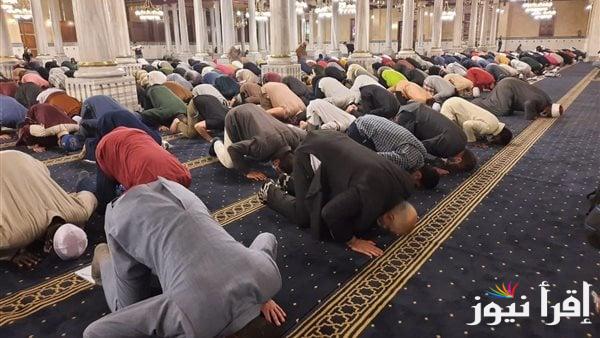اعتكف وصلي .. موعد صلاة التهجد وعدد ركعاتها والفرق بينها وبين وصلاة قيام الليل