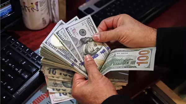 استقرار سعر صرف الدولار مقابل الدينار العراقي في بورصة الكفاح اليوم الثلاثاء 18 مارس 2025 بغداد وصرافة اربيل