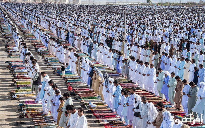 “كل عام وانتم بخير” صلاة عيد الفطر كيف كان يؤديها النبي محمد صلي الله عليه وسلم 2025 وأفضل عبارات تهنئة للمسلمين