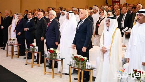 وزير التعليم العالي يشارك في مؤتمر اتحاد الجامعات العربية بالكويت