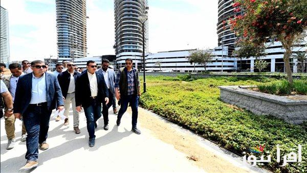 وزير الإسكان يتابع تسليم الوحدات السكنية في كومبوند مزارين بالعلمين الجديدة