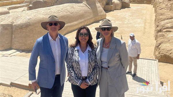وزيرة التنمية المحلية ترافق الحاكم العام لأستراليا في زيارة للأهرامات والمتحف المصري الكبير