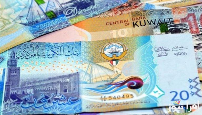 سعر الدينار الكويتي اليوم الأحد 27 أبريل 2025 أمام الجنيه المصري في مختلف البنوك