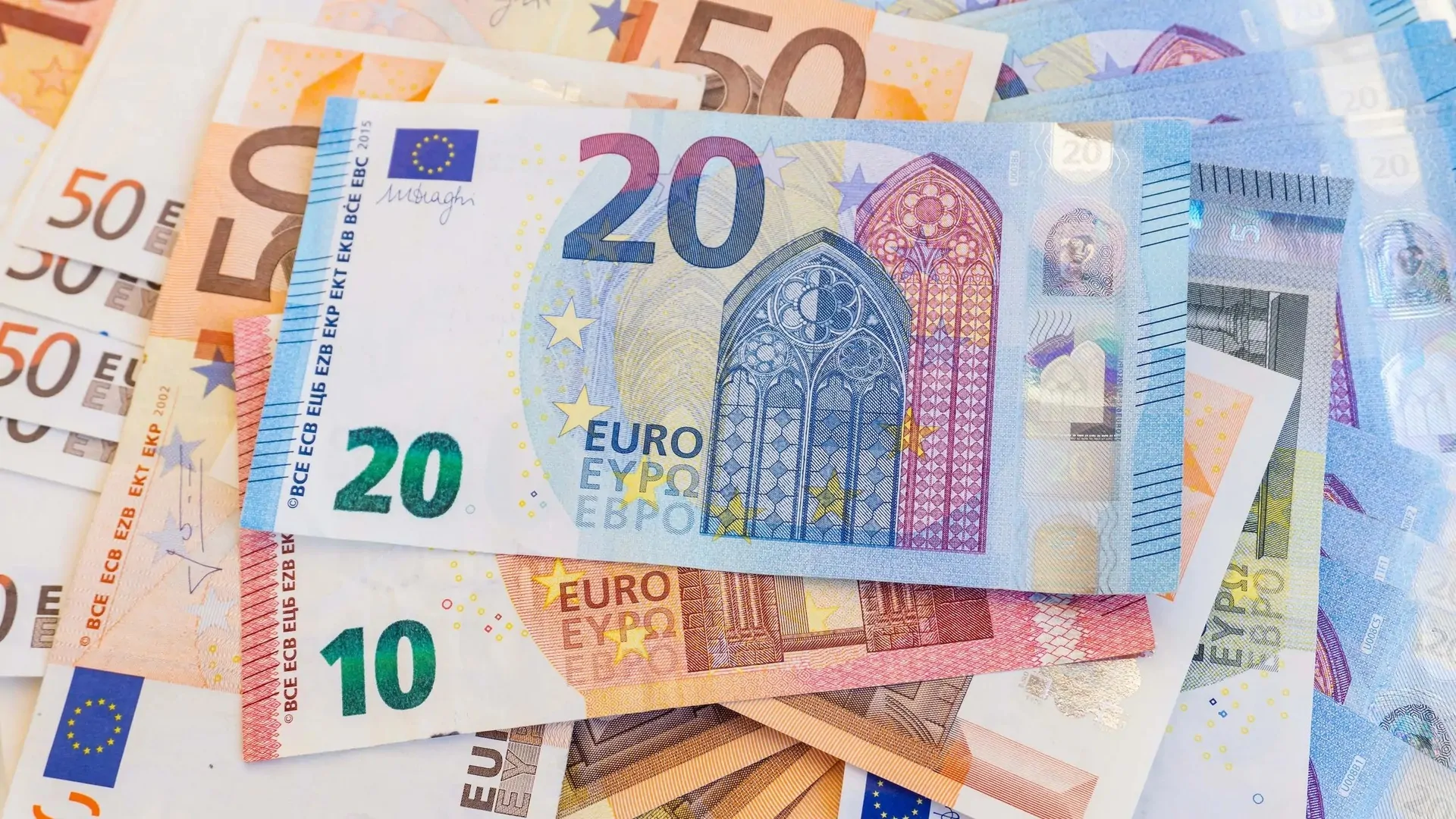 أسعار اليورو اليوم في البنوك المصرية 21 أبريل 2025 متابعات لحظية